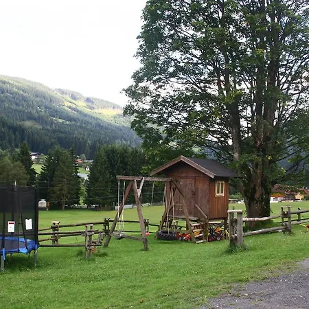 Knablhof Apartament *