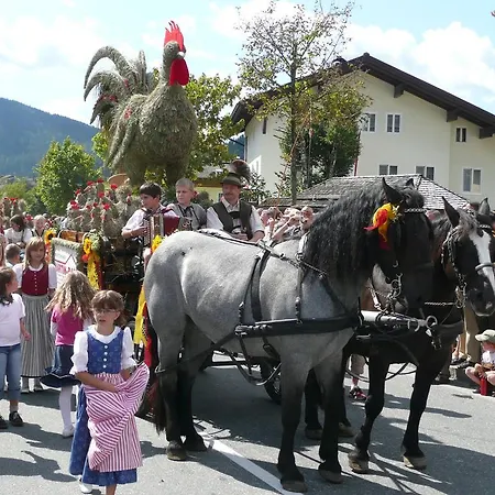 Knablhof 상트마틴암테넨게비르게